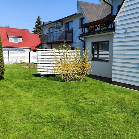 Aisa Guesthouse Pärnu Eksteriør bilde